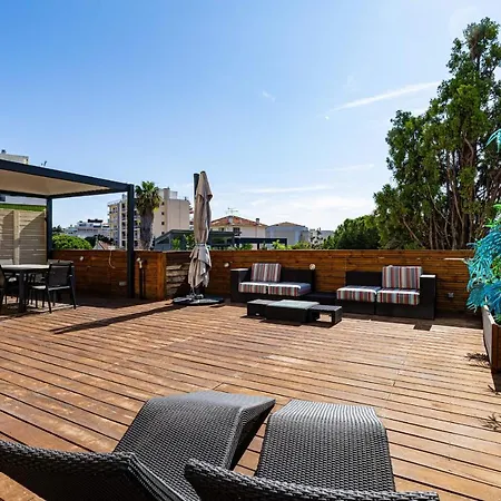 Superb 68m2 Flat With 80m2 Terrace - 2ch-4p Apartment Cannes